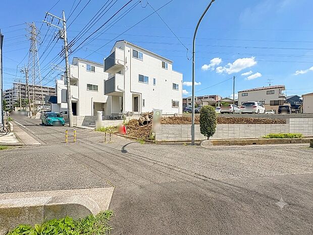【前面道路】家の良し悪しだけでなく周辺環境も重要なポイント。