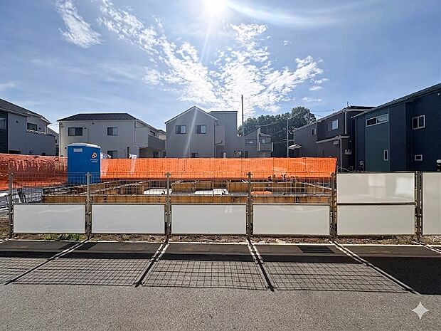 【現地外観】こちらの物件が少しでも気になるようでしたら、お気軽にお問合せください。人生でいちばん大きなお買い物ですので、ゆっくりご見学ください。ネット上の画像と実際の見学では、リアル感がまる…