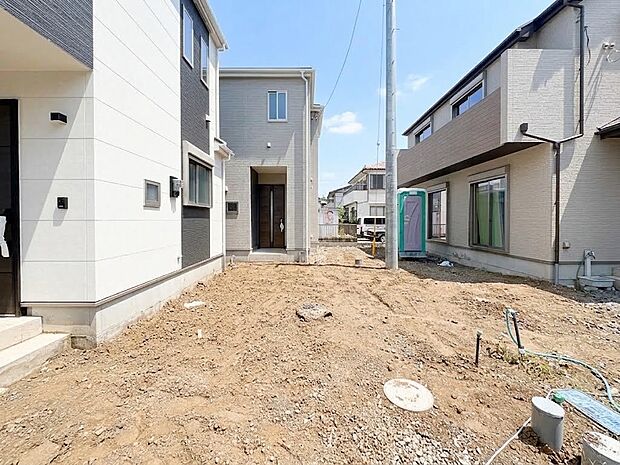 【外観】陽当りや通風性など各所に施された工夫で住みやすさを実現。部屋の大きさや周辺環境・街並など、資料には掲載していない情報が現地にはたくさんございます。是非ご確認下さい。
