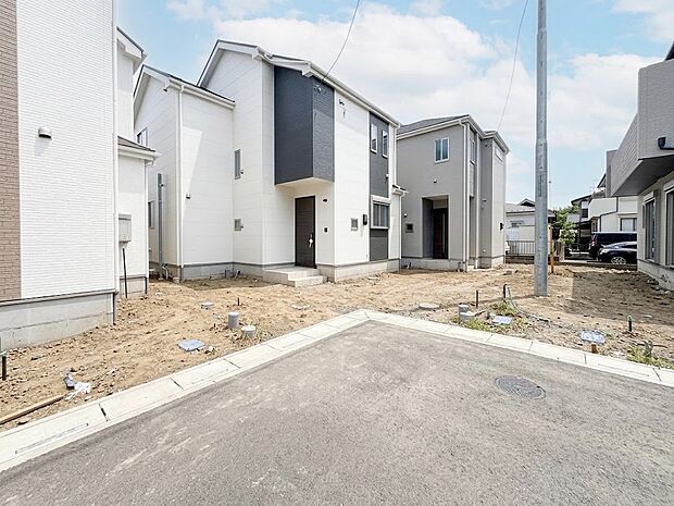 【外観】陽当りや通風性など各所に施された工夫で住みやすさを実現。部屋の大きさや周辺環境・街並など、資料には掲載していない情報が現地にはたくさんございます。是非ご確認下さい。