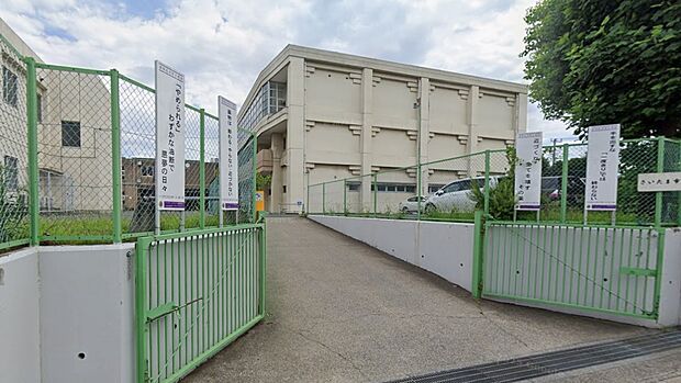 中学校 720m さいたま市立大砂土中学校
