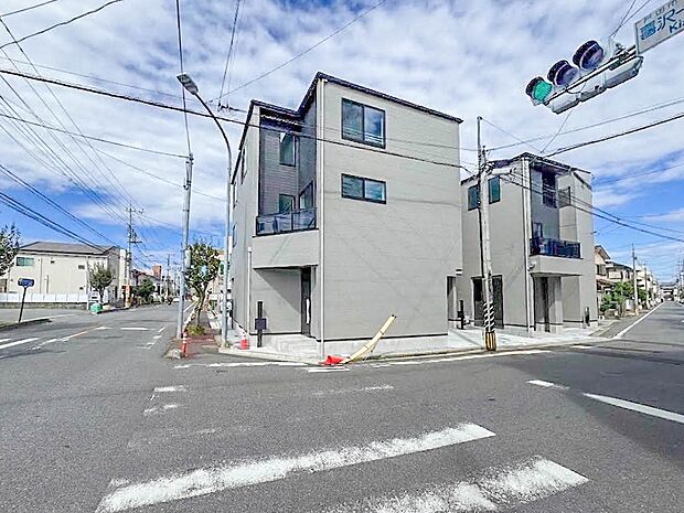 2号棟【外観】陽当りや通風性など各所に施された工夫で住みやすさを実現。部屋の大きさや周辺環境・街並など、資料には掲載していない情報が現地にはたくさんございます。是非ご確認下さい。