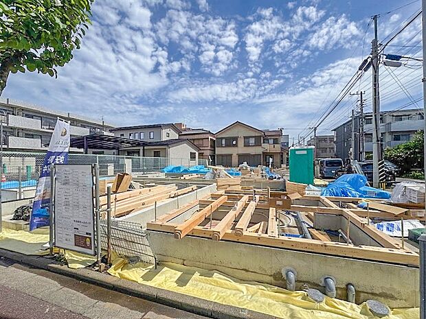 【外観】陽当りや通風性など各所に施された工夫で住みやすさを実現。部屋の大きさや周辺環境・街並など、資料には掲載していない情報が現地にはたくさんございます。是非ご確認下さい。