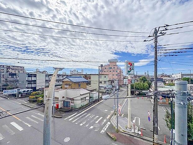 2号棟【眺望】眺望や窓からの景色が良いと、家で過ごす時間も快適です。