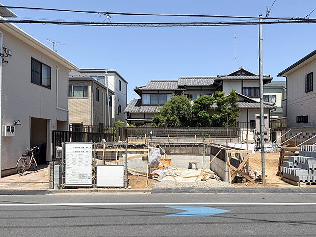 【外観】こちらの物件が少しでも気になるようでしたら、お気軽にお問合せください。人生でいちばん大きなお買い物ですので、ゆっくりご見学ください。ネット上の画像と実際の見学では、リアル感がまるで違…