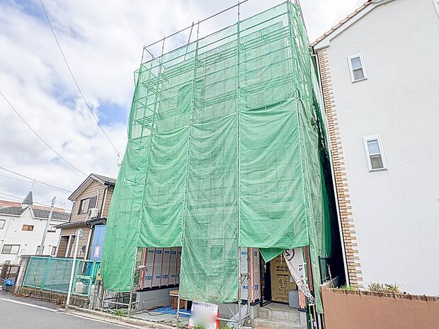 【外観】陽当りや通風性など各所に施された工夫で住みやすさを実現。