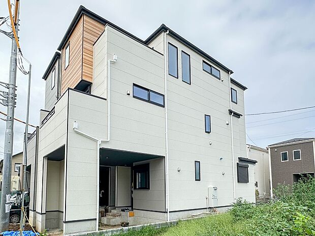 2号棟【外観】こちらの物件に少しでもご興味がありましたら、お気軽にお電話下さい。ネット上で「見えない物」「わからない事」でも、実際にご見学いただくことで、手に取るようにおわかりいただけるはず…
