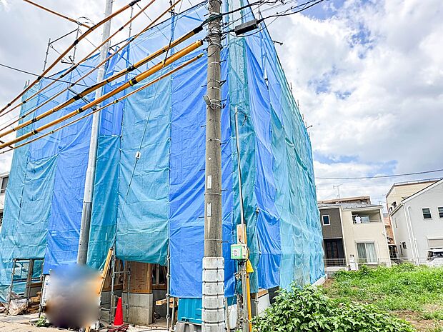 2号棟【外観】こちらの物件に少しでもご興味がありましたら、お気軽にお電話下さい。ネット上で「見えない物」「わからない事」でも、実際にご見学いただくことで、手に取るようにおわかりいただけるはず…