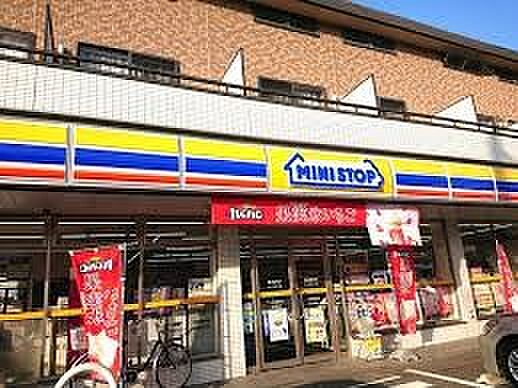 コンビニ 240m ミニストップ さいたま上小店(ミニストップ さいたま上小店 徒歩4分)