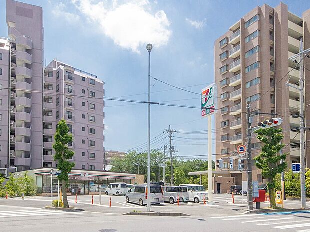 コンビニ 300m セブンイレブンさいたま南本町2丁目店