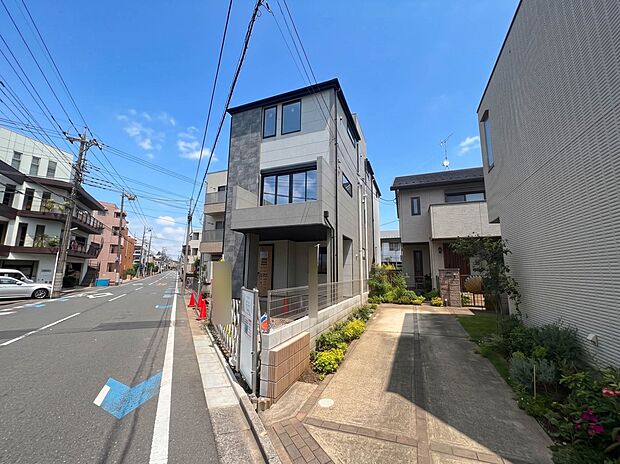【外観】家の良し悪しだけでなく周辺環境も重要なポイント。