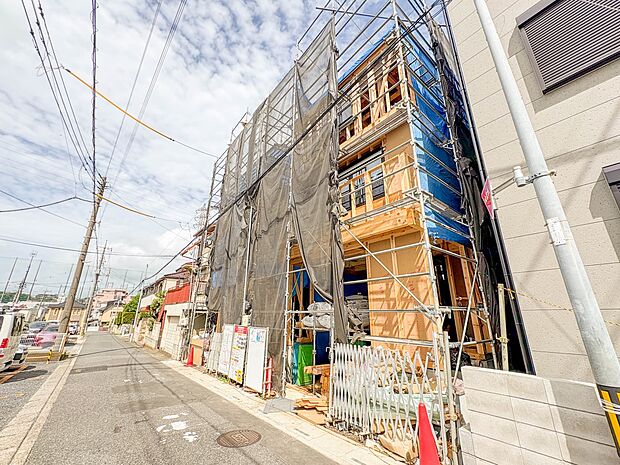 4号棟【前面道路4m】車の通行が少ないので、静かな住環境を維持することができます。