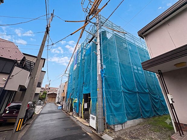 【外観】陽当りや通風性など各所に施された工夫で住みやすさを実現。部屋の大きさや周辺環境・街並など、資料には掲載していない情報が現地にはたくさんございます。是非ご確認下さい。