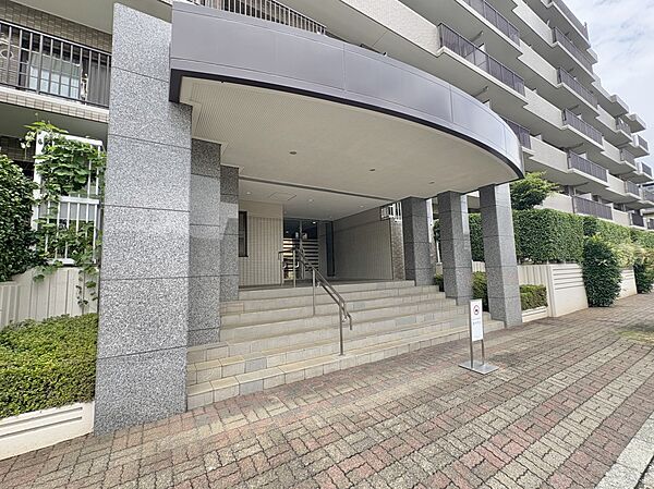 エントランスを拡大表示