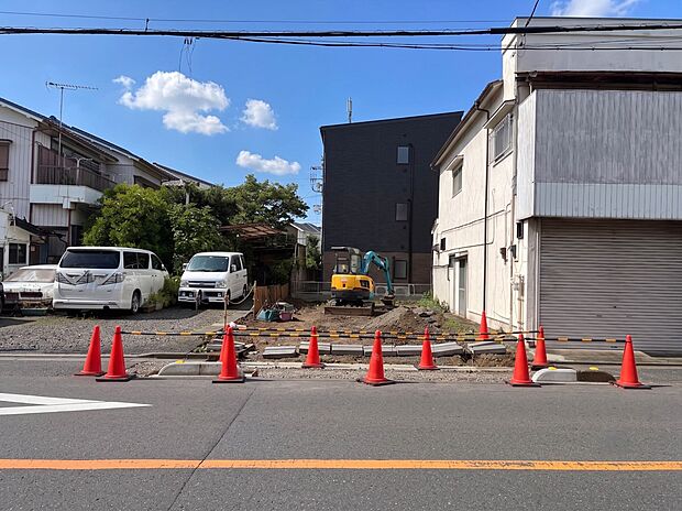 【外観】こちらの物件が少しでも気になるようでしたら、お気軽にお問合せください。人生でいちばん大きなお買い物ですので、ゆっくりご見学ください。ネット上の画像と実際の見学では、リアル感がまるで違…