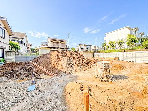 【外観】モデル棟のご案内も可能です。ぜひ、現地と近隣の施工例を御見学ください。