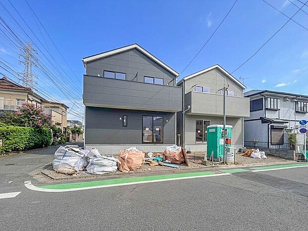 【外観】こちらの物件に少しでもご興味がありましたら、お気軽にお電話下さい。ネット上で「見えない物」「わからない事」でも、実際にご見学いただくことで、手に取るようにおわかりいただけるはずです。…