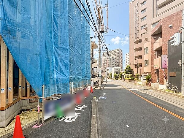 家族の温かさと陽光の暖かさ、楽しい毎日と明るい未来を予感させる「空間が織り成すひとつ先の住み心地」を演出します。