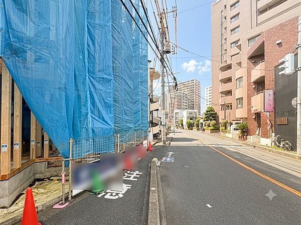 家族の温かさと陽光の暖かさ、楽しい毎日と明るい未来を予感させる「空間が織り成すひとつ先の住み心地」を演出します。