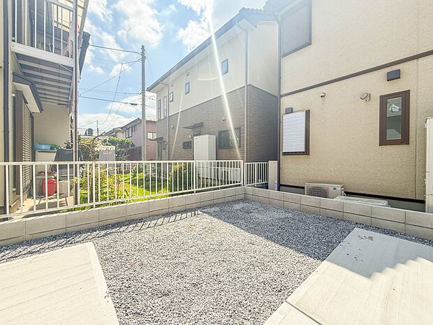 【庭】庭がある戸建てに住む楽しみのひとつは、自分たちの好みに合わせて、家庭菜園や庭づくりができることでしょう。自由自在に庭をコーディネートしてみませんか!