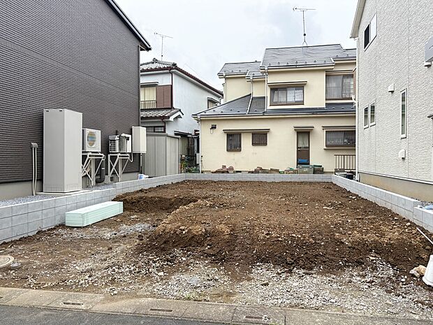 【外観】こちらの物件が少しでも気になるようでしたら、お気軽にお問合せください。人生でいちばん大きなお買い物ですので、ゆっくりご見学ください。ネット上の画像と実際の見学では、リアル感がまるで違…