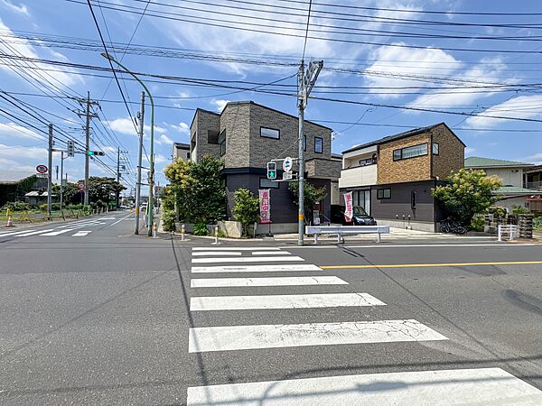 【前面道路】家の良し悪しだけでなく周辺環境も重要なポイント。