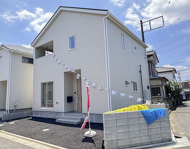 【外観】こちらの物件が少しでも気になるようでしたら、お気軽にお問合せください。人生でいちばん大きなお買い物ですので、ゆっくりご見学ください。ネット上の画像と実際の見学では、リアル感がまるで違…