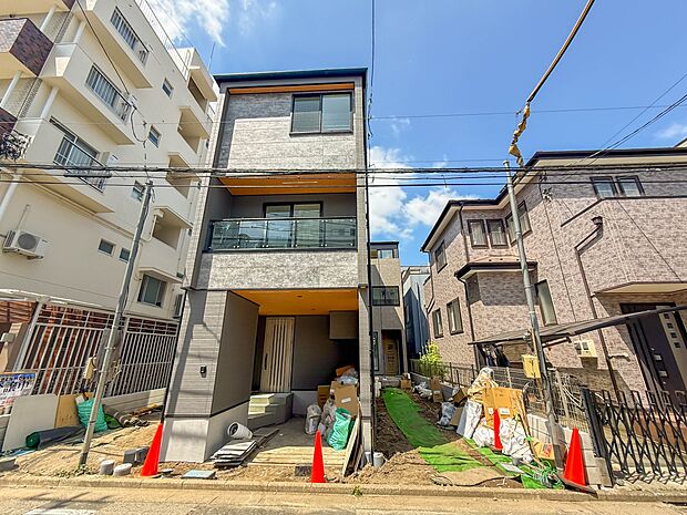 2号棟【外観】こちらの物件に少しでもご興味がありましたら、お気軽にお電話下さい。