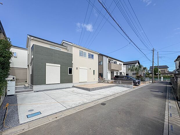 【前面道路】車の通行が少ないので、静かな住環境を維持することができます。