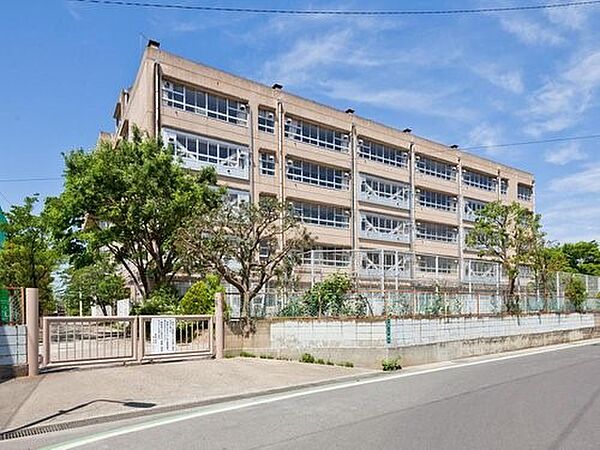 中学校 650m 新田中学校