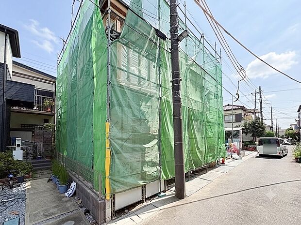 【外観】陽当りや通風性など各所に施された工夫で住みやすさを実現。部屋の大きさや周辺環境・街並など、資料には掲載していない情報が現地にはたくさんございます。是非ご確認下さい。
