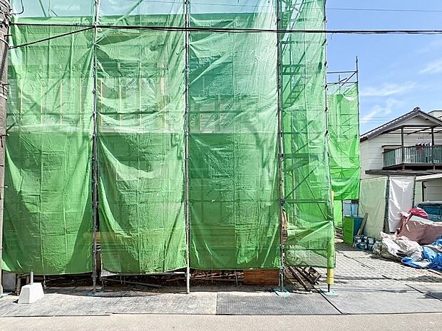【前面道路】車の通行が少ないので、静かな住環境を維持することができます。