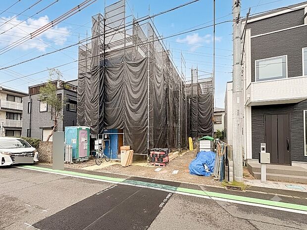 【外観】ここから始まる「日常」はご家族にとってかけがえのない時間となります。少しでも豊かに、快適に。そんな想いから本邸宅は生まれました。