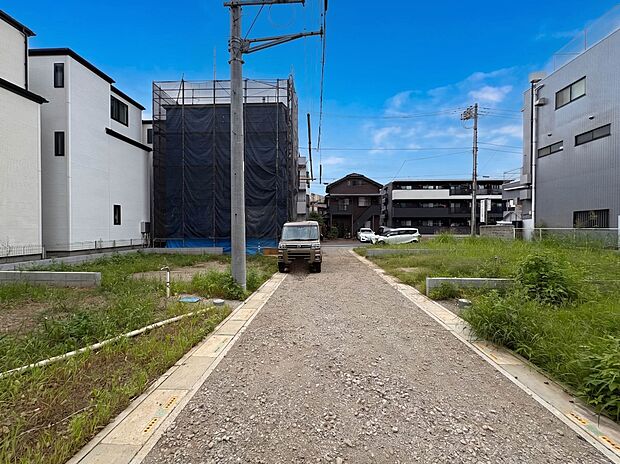 3号棟【前面道路】家の良し悪しだけでなく周辺環境も重要なポイント。