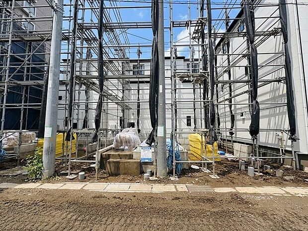 2号棟【外観】陽当りや通風性など各所に施された工夫で住みやすさを実現。部屋の大きさや周辺環境・街並など、資料には掲載していない情報が現地にはたくさんございます。是非ご確認下さい。