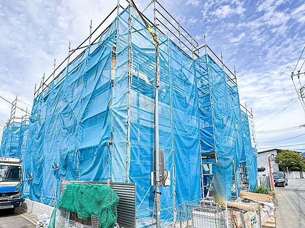 【外観】こちらの物件が少しでも気になるようでしたら、お気軽にお問合せください。人生でいちばん大きなお買い物ですので、ゆっくりご見学ください。ネット上の画像と実際の見学では、リアル感がまるで違…