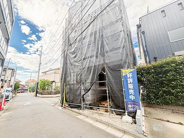 【外観】陽当りや通風性など各所に施された工夫で住みやすさを実現。部屋の大きさや周辺環境・街並など、資料には掲載していない情報が現地にはたくさんございます。是非ご確認下さい。