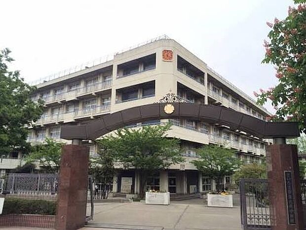中学校 1300m さいたま市立大原中学校(さいたま市立大原中学校 徒歩18分)