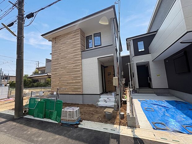 【外観】家の良し悪しだけでなく周辺環境も重要なポイント。※青空はイメージです。