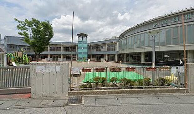 幼稚園・保育園 750m 大沢幼稚園(大沢幼稚園　徒歩11分)