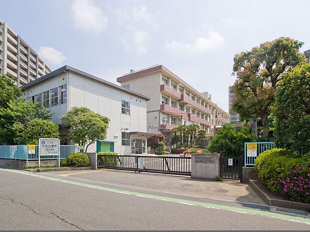 小学校 450m 与野八幡小学校(与野八幡小学校 徒歩6分)