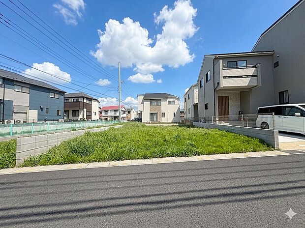周辺はきれいな分譲地となっており、近隣には新しい分譲地もございます。