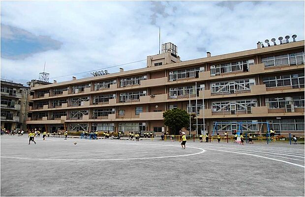 小学校 600m 清門小学校(清門小学校 徒歩8分)