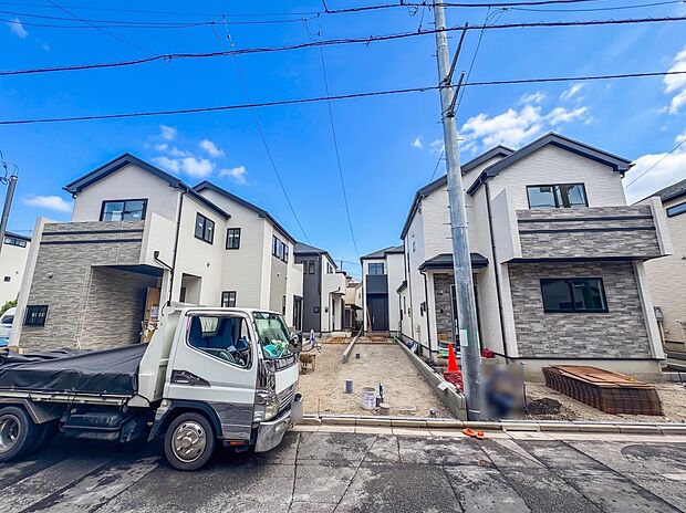 【外観】陽当りや通風性など各所に施された工夫で住みやすさを実現。部屋の大きさや周辺環境・街並など、資料には掲載していない情報が現地にはたくさんございます。是非ご確認下さい。