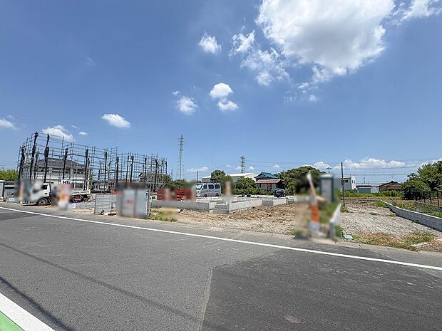 【外観】こちらの物件が少しでも気になるようでしたら、お気軽にお問合せください。人生でいちばん大きなお買い物ですので、ゆっくりご見学ください。ネット上の画像と実際の見学では、リアル感がまるで違…