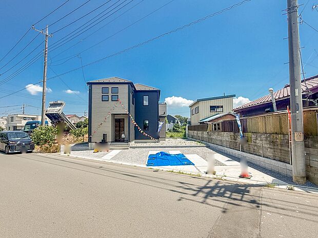 【前面道路】車の通行が少ないので、静かな住環境を維持することができます。