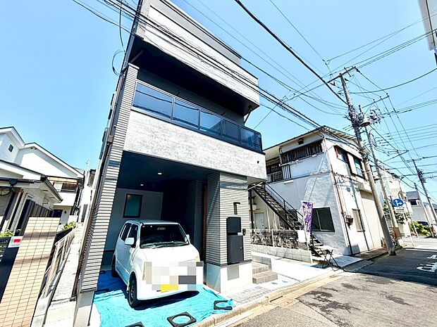 【前面道路】車の通行が少ないので、静かな住環境を維持することができます。