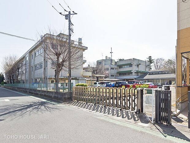 小学校 857m 大砂土東小学校(あいさつが明るい声だと、まわりをワクワクさせます。汗をかくと心が爽やかになります。絵本や小説を読むと想像力がときめきます。すべては心の栄養に。砂東4つのいっ…