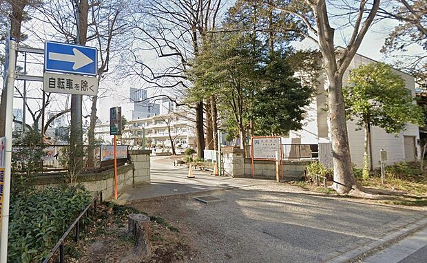 小学校 1000m さいたま市立大宮小学校