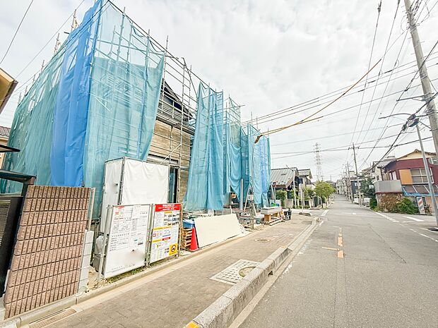 2号棟【前面道路7.9m】車の通行が少ないので、静かな住環境を維持することができます。